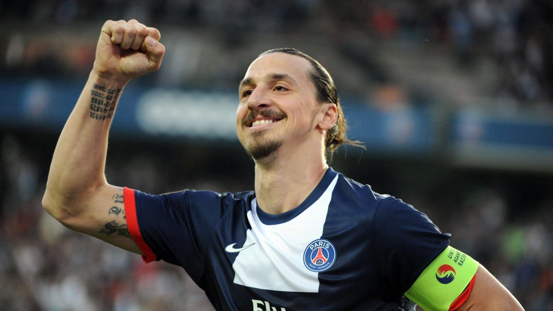 赛尔·阿尔斯塔:他是南非队防守的支柱,一次次扼杀对手进攻,阿尔赛斯战役