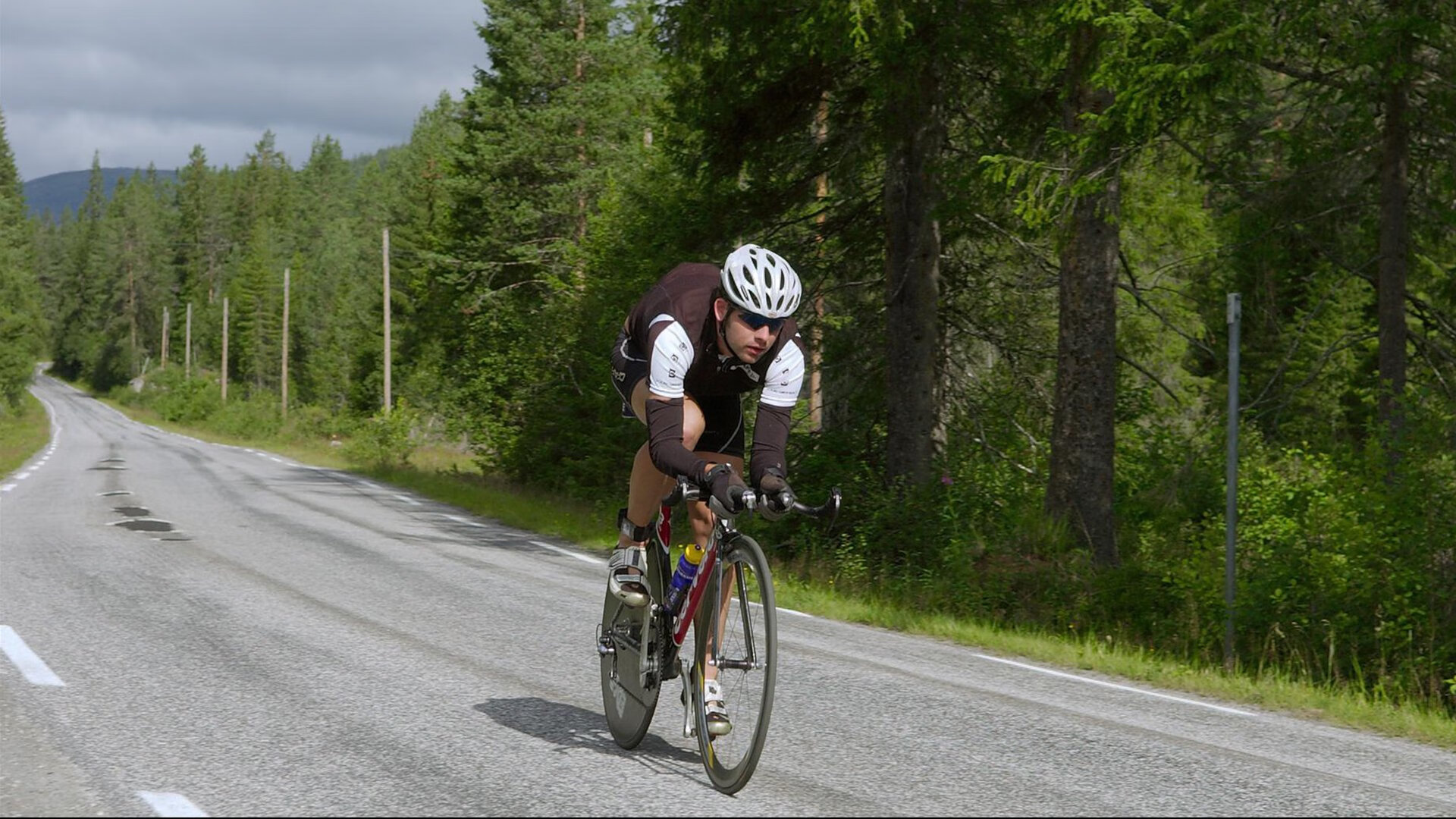 赛尔·阿尔斯塔:冷静、果断,他在球场上无所畏惧,阿尔塞斯为什么黑化